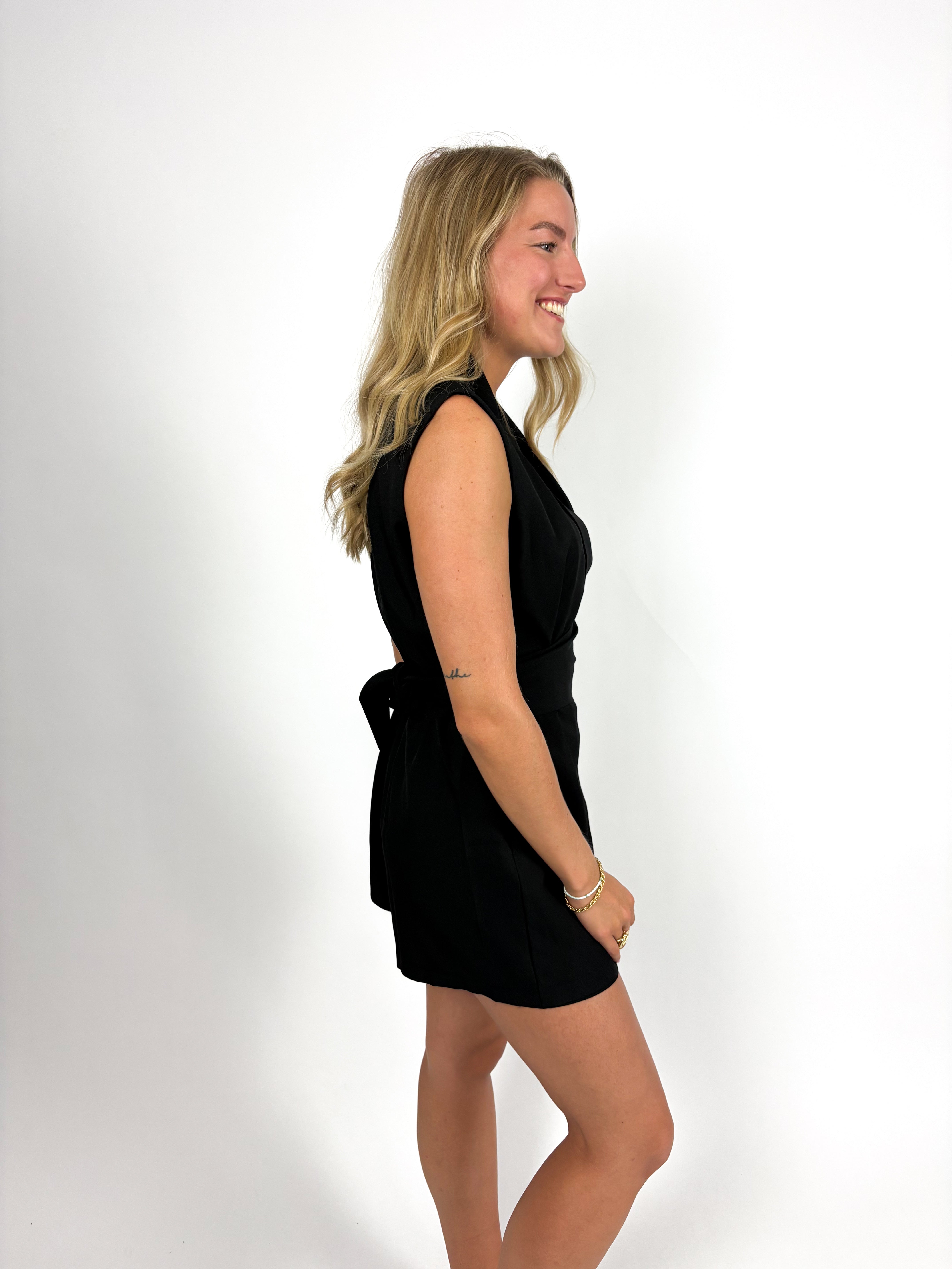 Daisy playsuit black