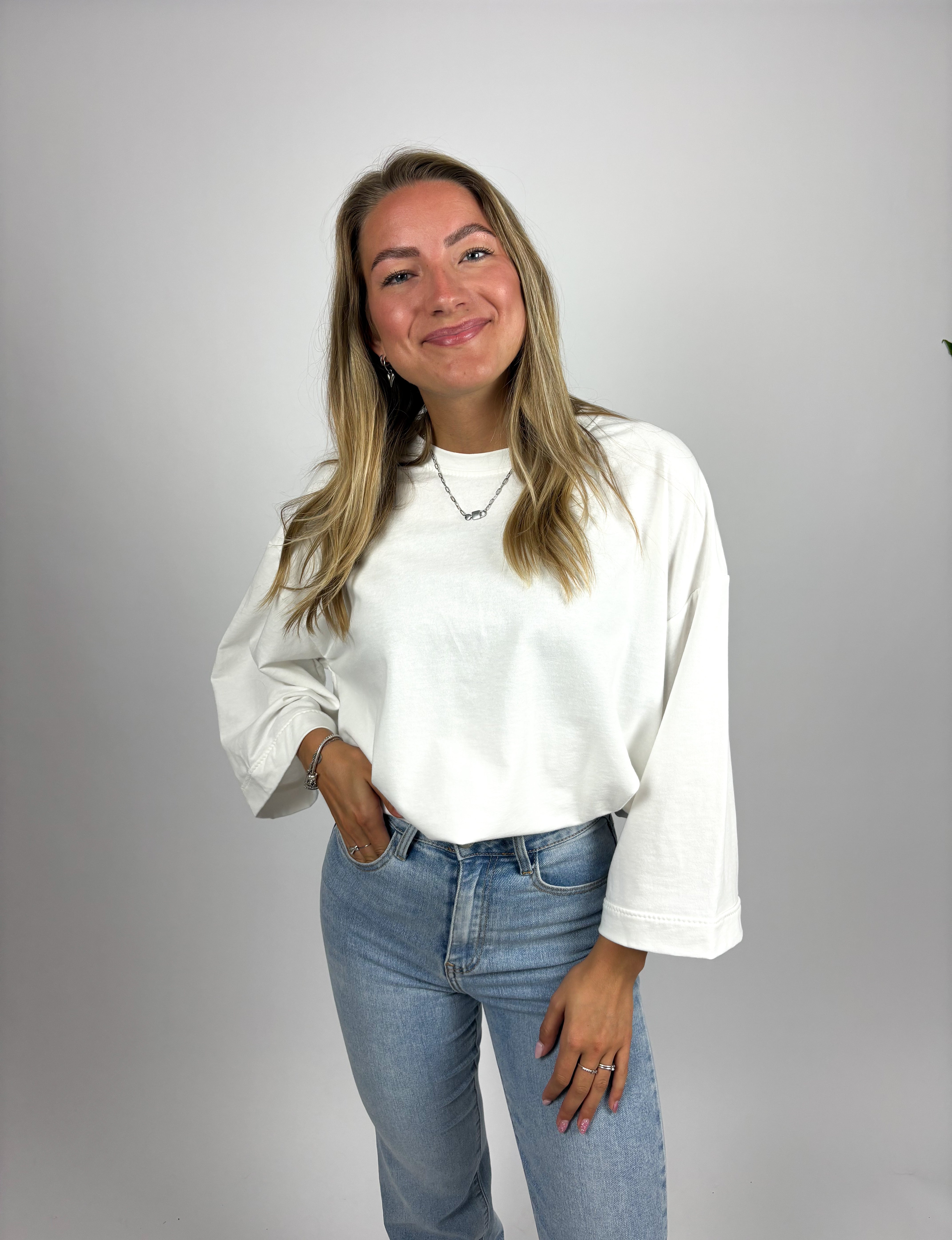 Sisi top white
