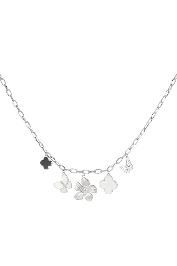 Charm necklace nature atmosphere