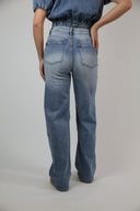 Cross waist jeans