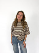 Striped tee bruin